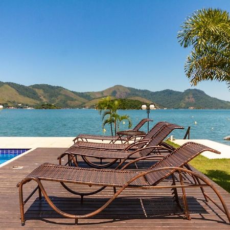 אנגרה דוס רייס Conforto A Beira Mar! Apartamento Com Vista Para O Mar. מראה חיצוני תמונה