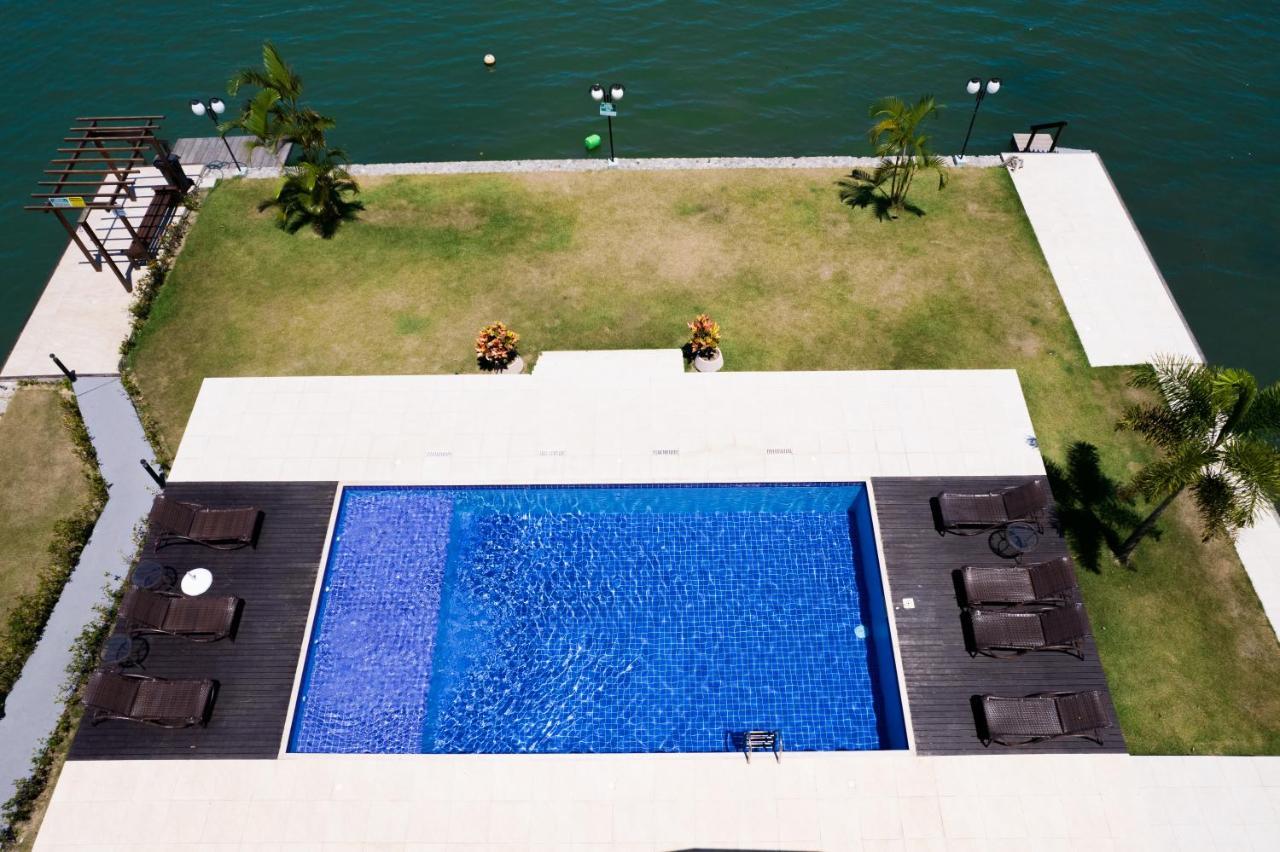 אנגרה דוס רייס Conforto A Beira Mar! Apartamento Com Vista Para O Mar. מראה חיצוני תמונה